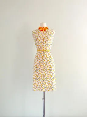 1960's Sunshine Daisy Shift Dress by Career Casuals/ Sz M