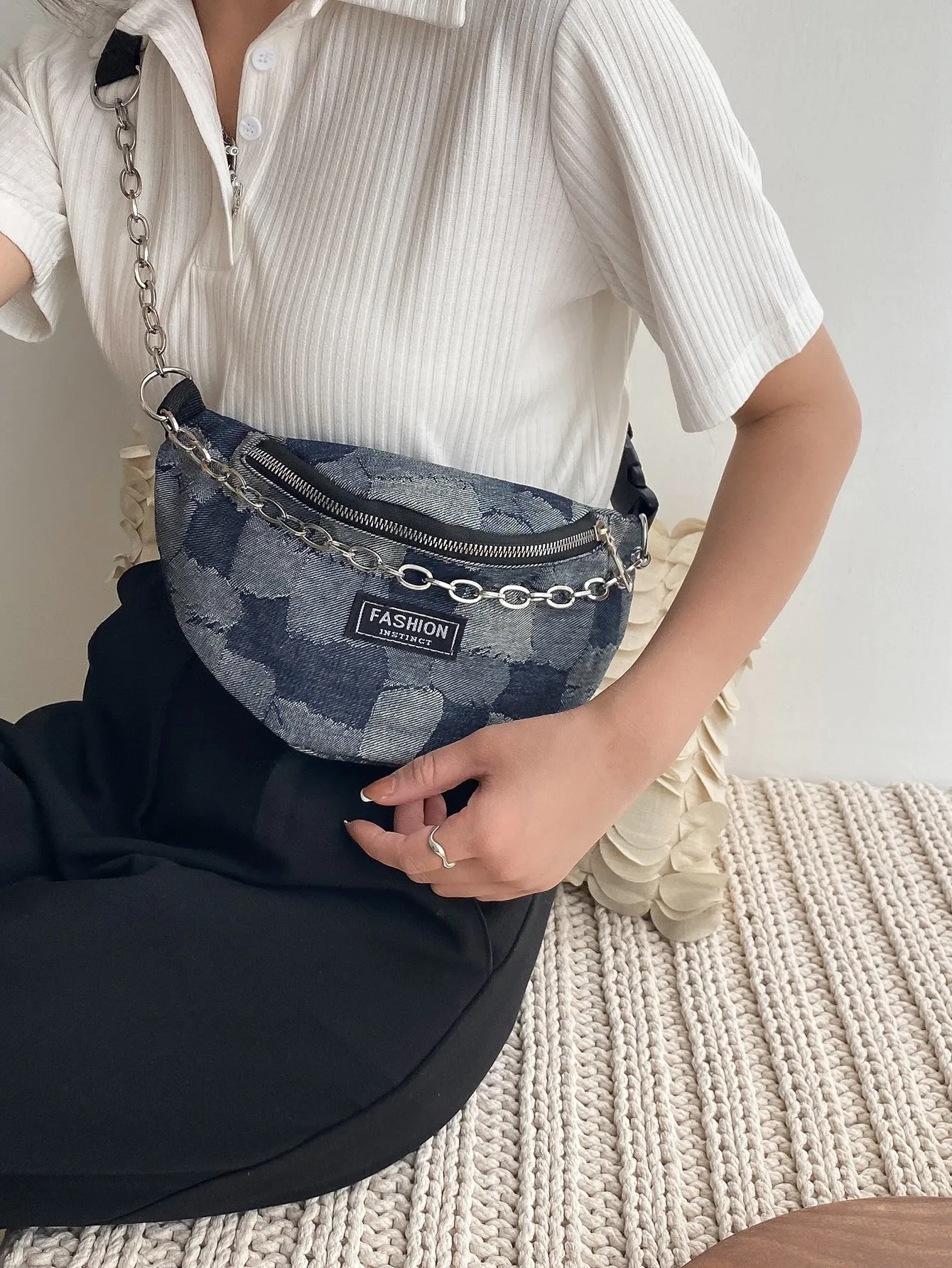 Colorblock Chain Decor Denim Fanny Pack