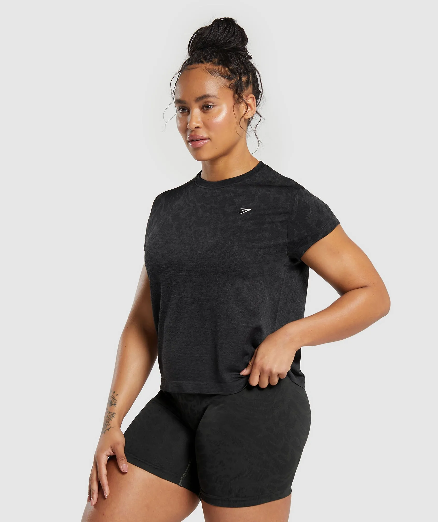 Gymshark Adapt Safari Seamless  Faded T-Shirt - Black/Asphalt Grey