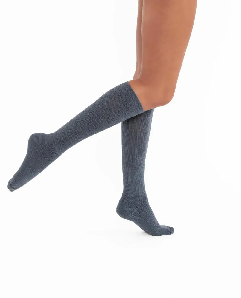 JOBST® ACTIVEWEAR KNEE HIGH COMPRESSION SOCK 15-20mmHg