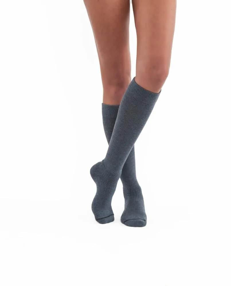 JOBST® ACTIVEWEAR KNEE HIGH COMPRESSION SOCK 15-20mmHg