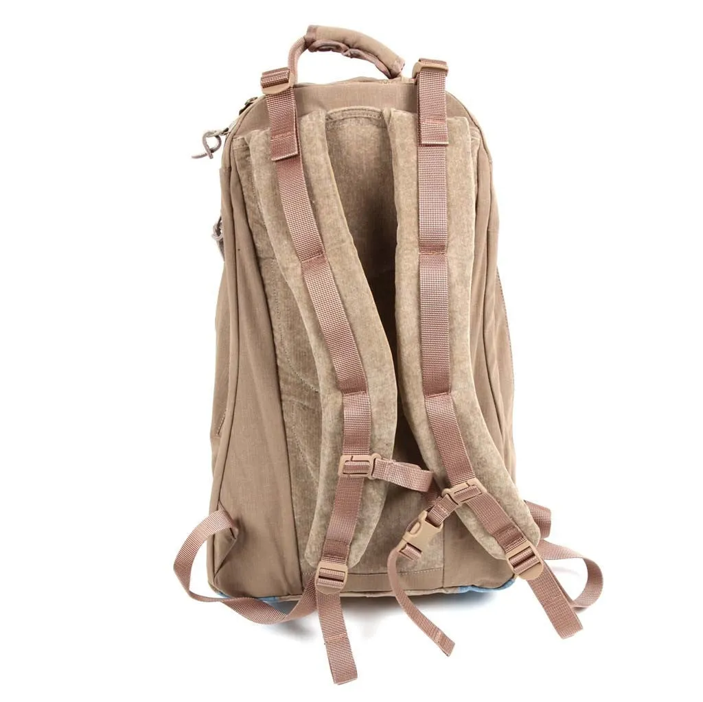 Lamina Picaro 22L Backpack