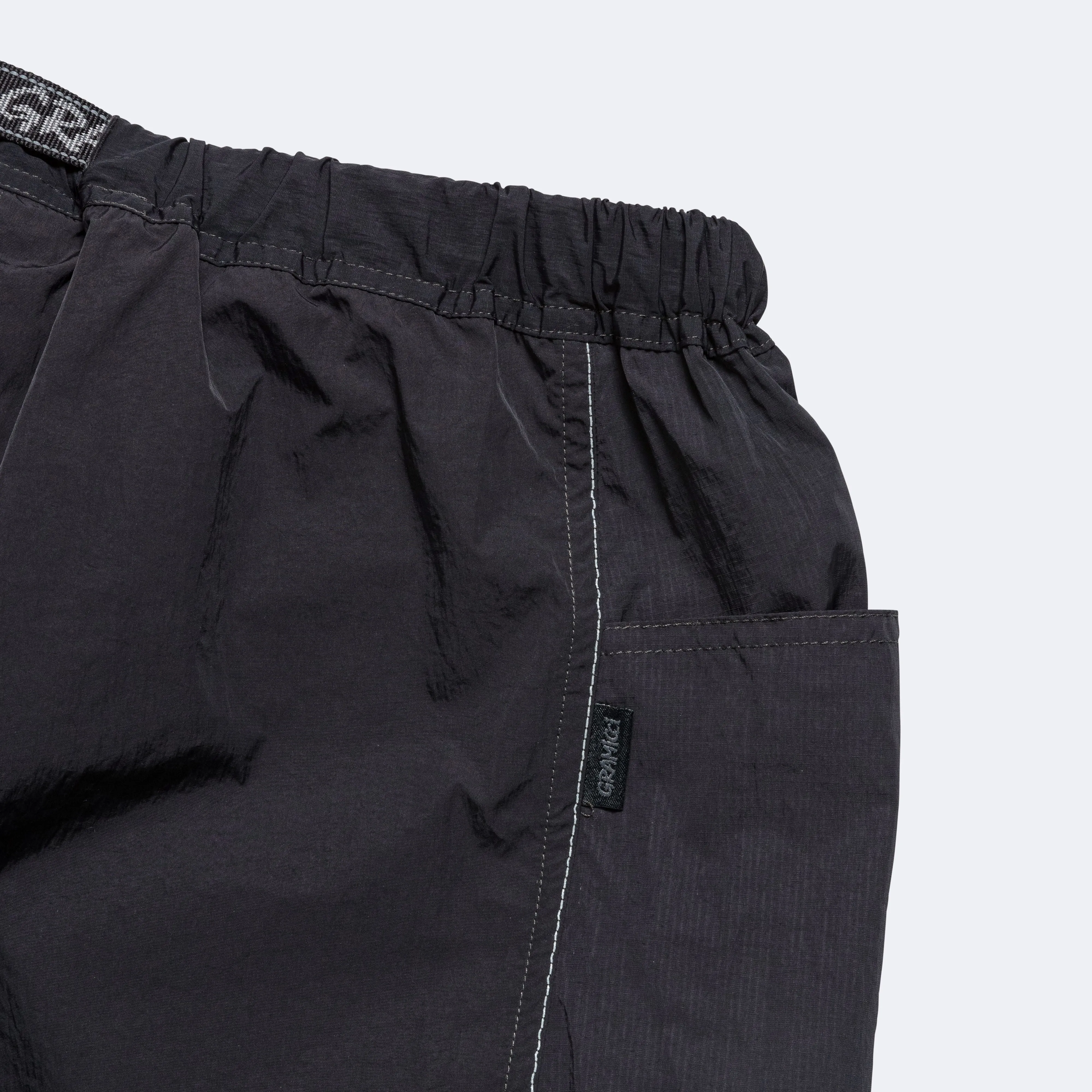 Patchwork Wind Short × and wander - Black