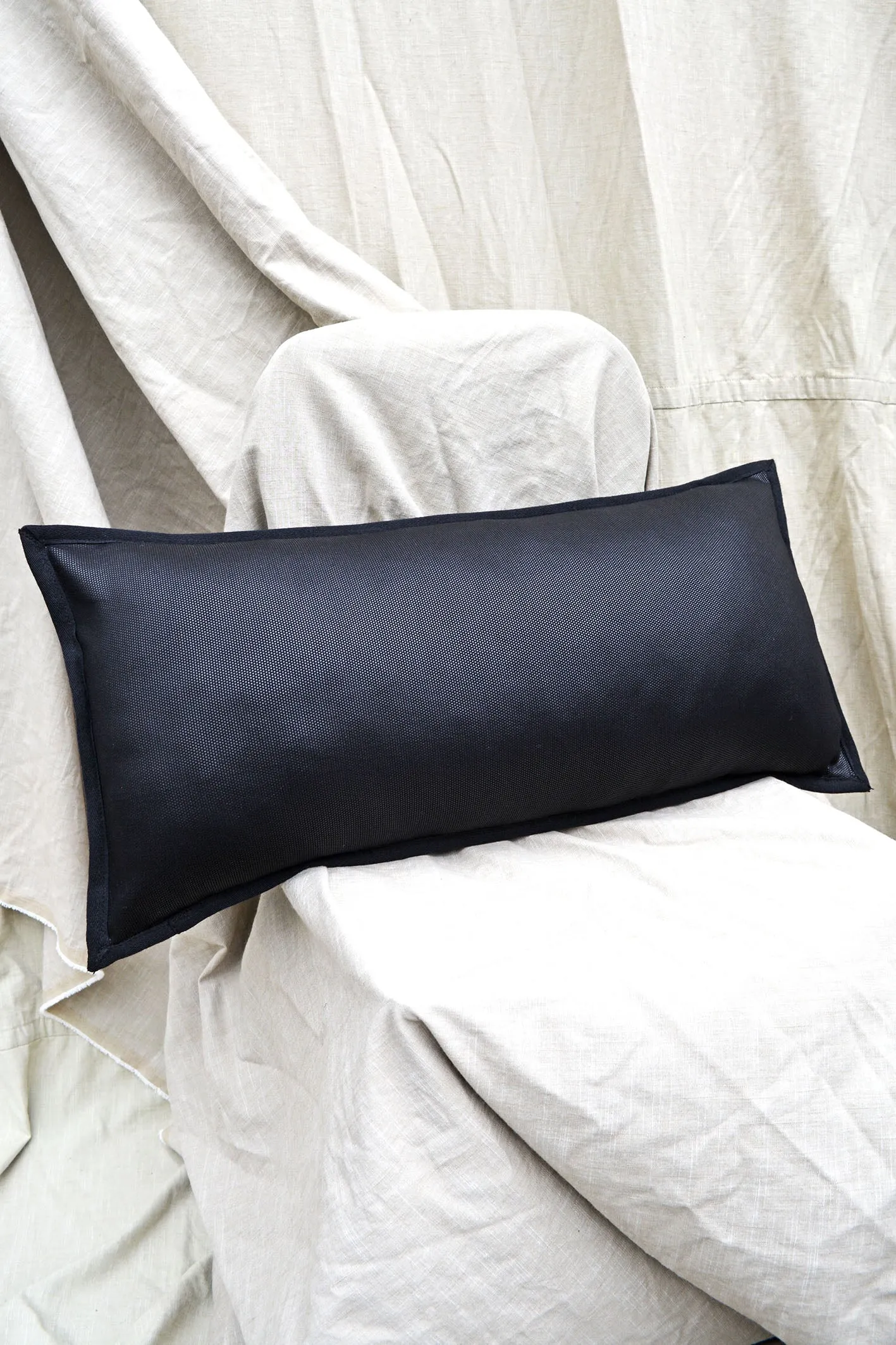 RECTANGLE APPLIQUE CUSHION - ONYX STRIPE