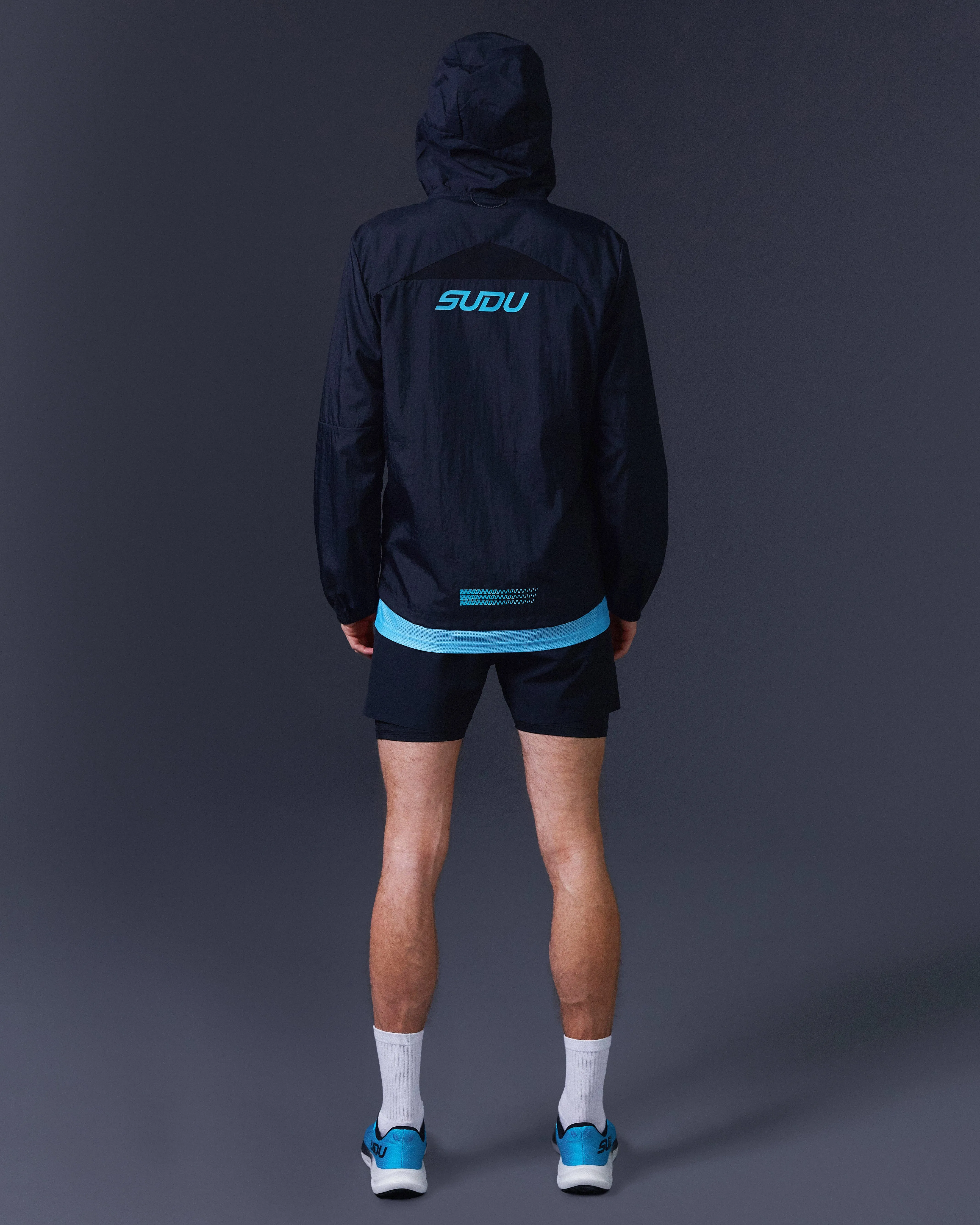 SRJ L 01 Run Lightweight Jacket - Black/Light Blue